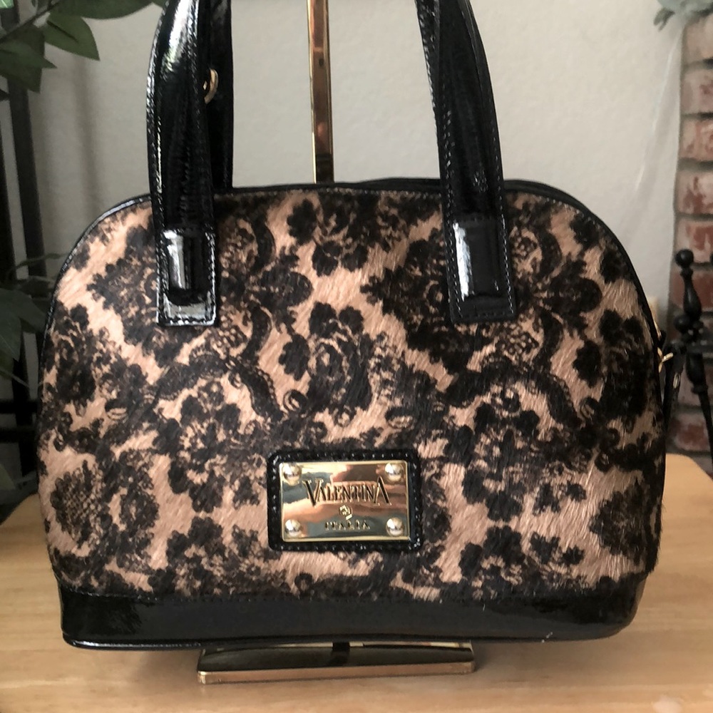 EUC VALENTINA ITALIAN LEATHER HAND/SHOULDER BAG